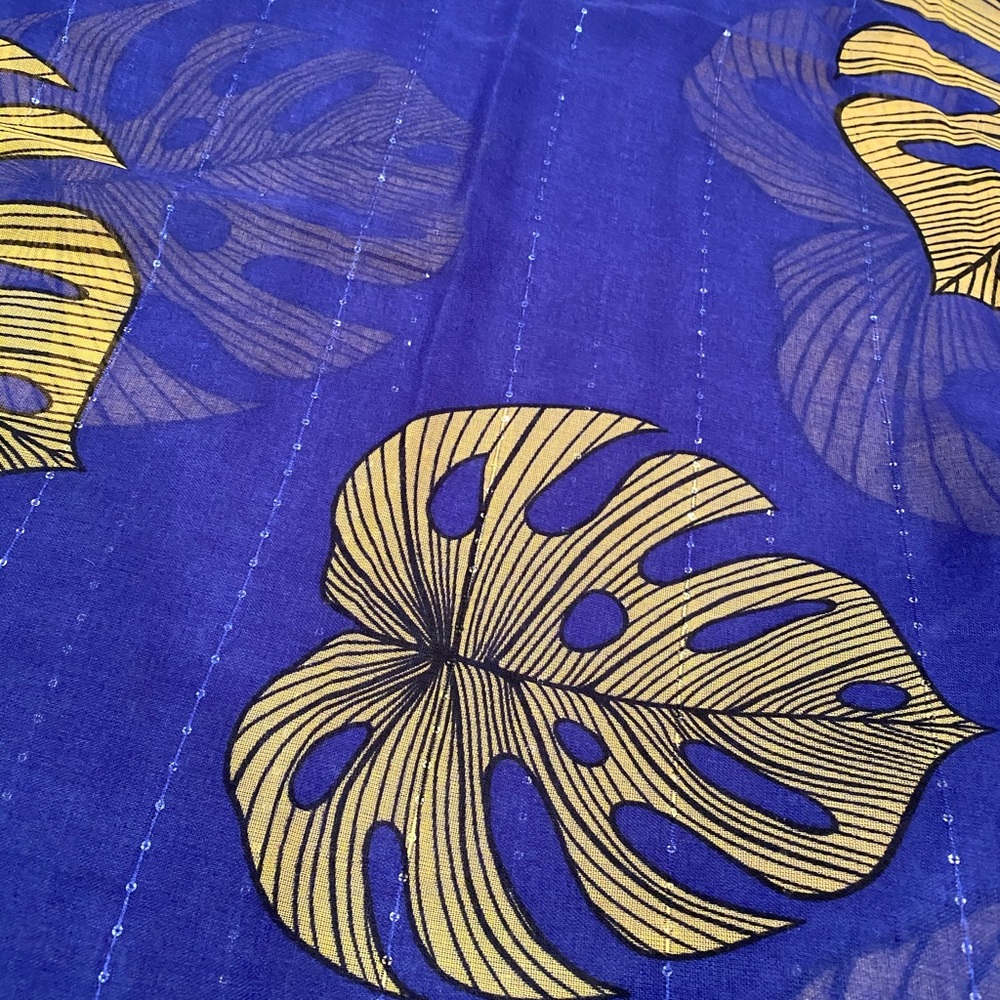 Beautiful Desigual scarf